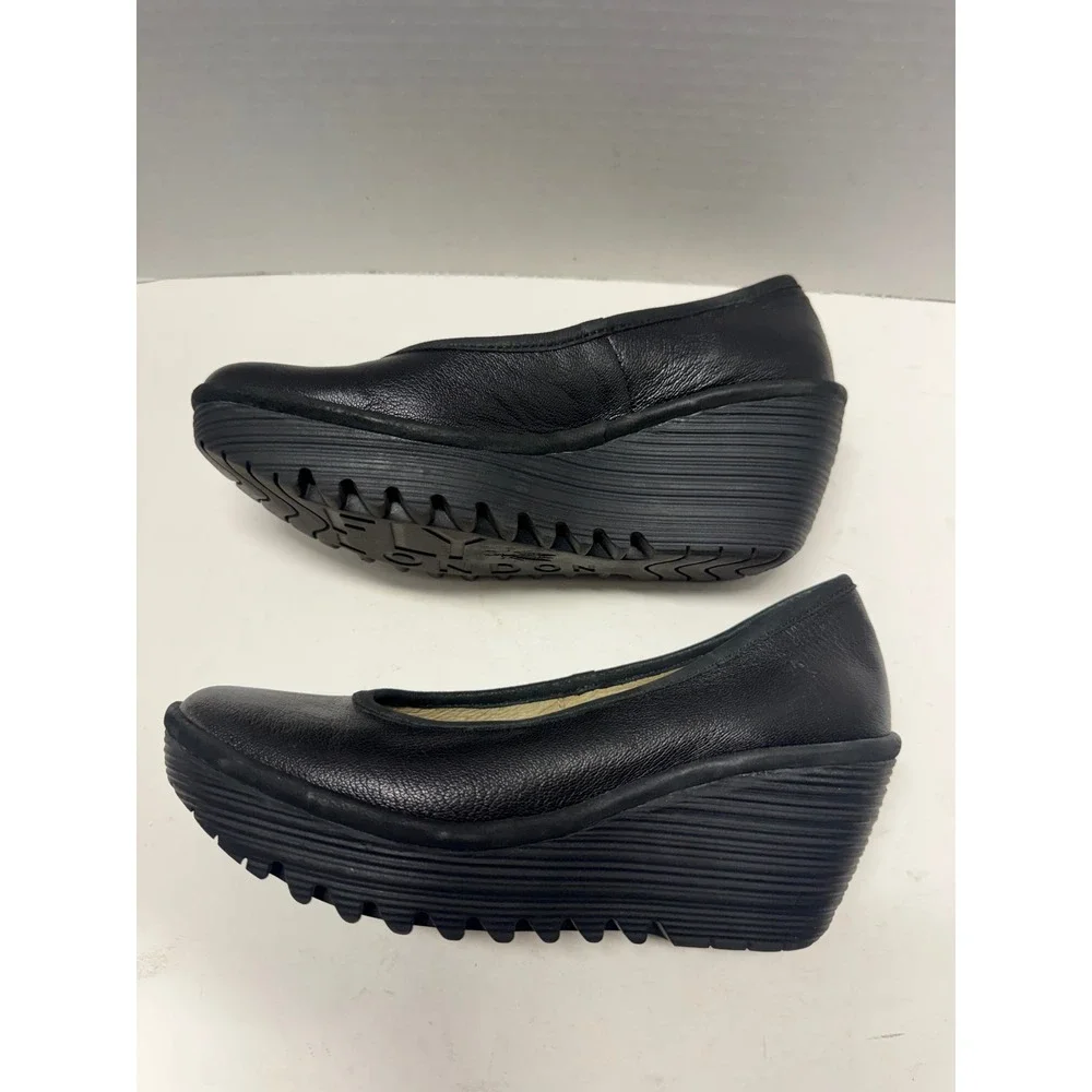 Fly London YAZ Black Leather Wedge Pumps Platform Shoes Size 37 6.5